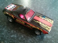 Hot Wheels V0032	2011	HW Main