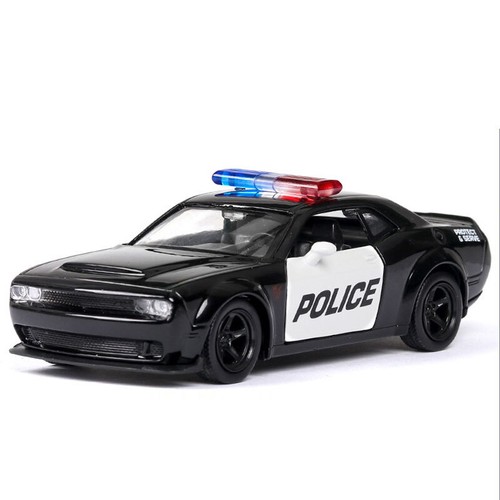 Dodge challenger srt - 1:36,