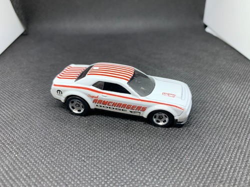 Hot wheels 15 - hot,